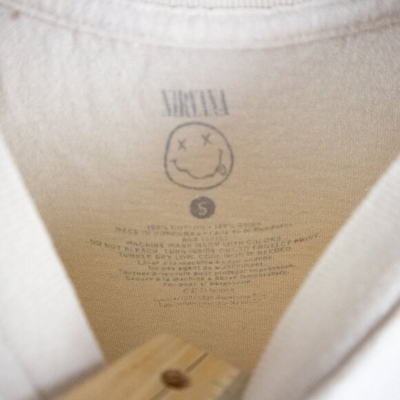 Nirvana Logo Tee Mens Small Beige - Picture 6 of 8